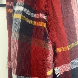 Accessories - Oversized Cozy Square Scarf Accessories - Oversized Cozy Square Scarf